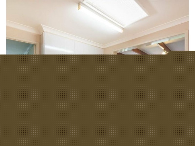 50 Lotus Crescent, Centenary Heights QLD 4350