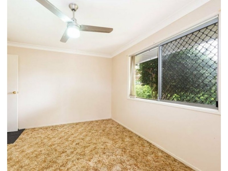 50 Lotus Crescent, Centenary Heights QLD 4350