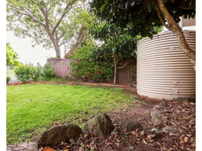 50 Lotus Crescent, Centenary Heights QLD 4350