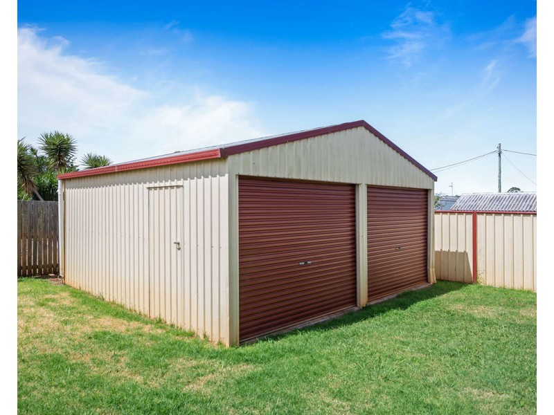 9 Derwak Street, Harristown QLD 4350