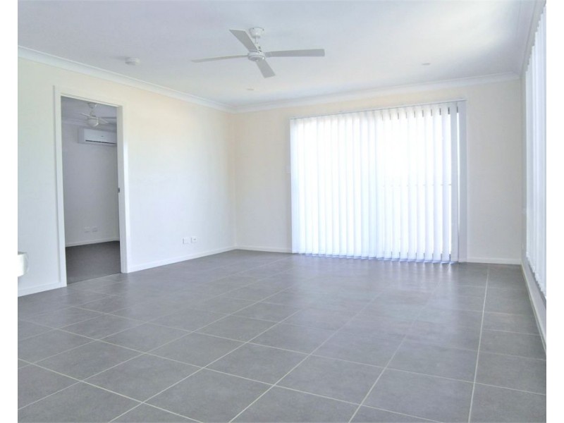 172 Handley Street, Darling Heights QLD 4350