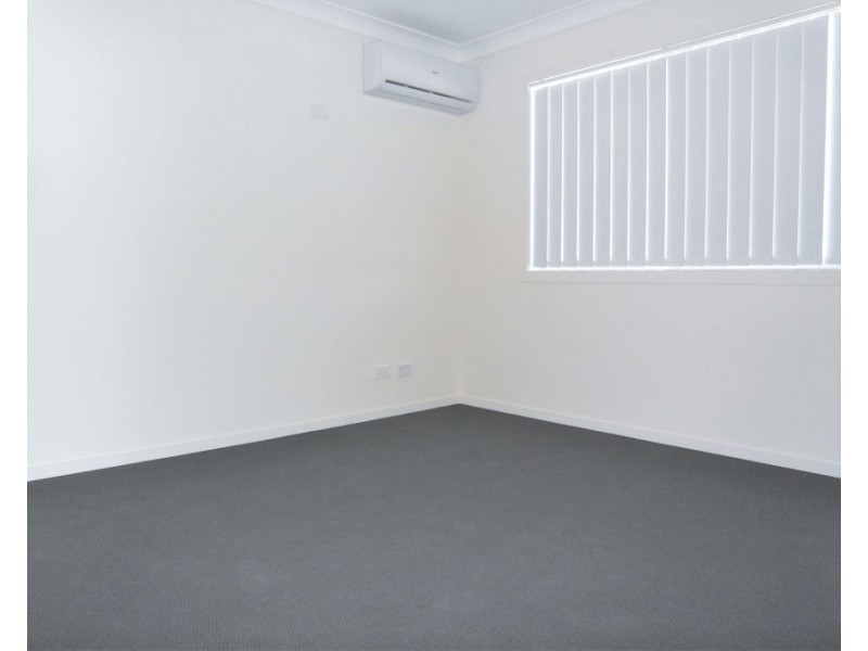 172 Handley Street, Darling Heights QLD 4350