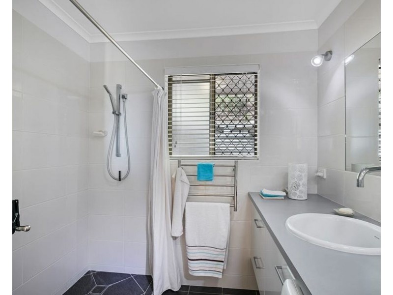 34/2 Benjamin Street, Mount Lofty QLD 4350