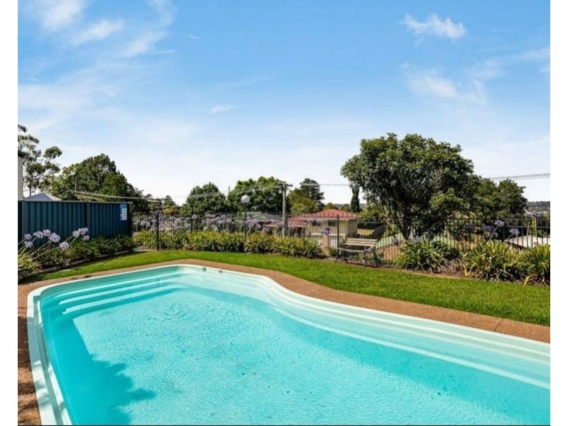 34/2 Benjamin Street, Mount Lofty QLD 4350