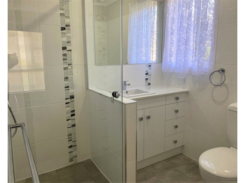 2 Nimrod Court, Wilsonton QLD 4350