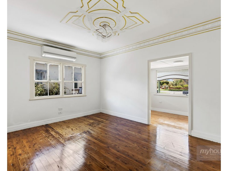 95 Stephen Street, Harristown QLD 4350