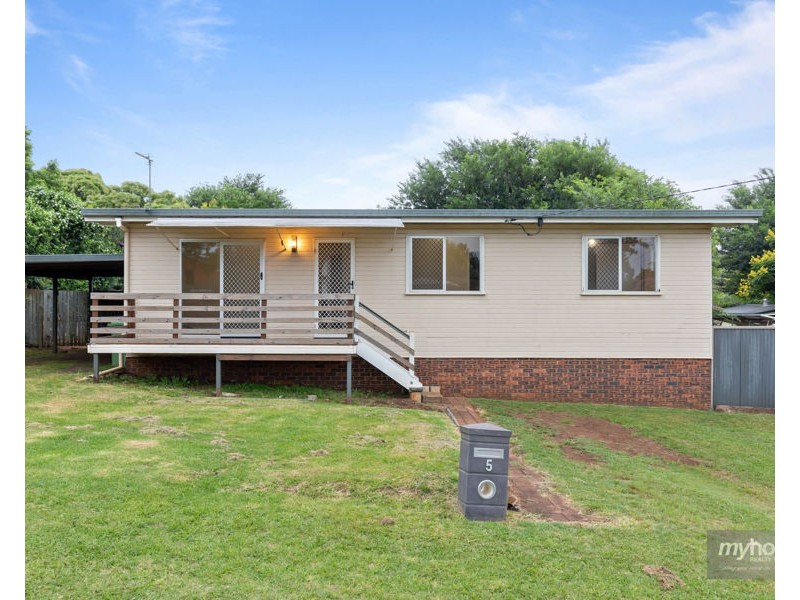 5 Muscat Court, Wilsonton Heights QLD 4350