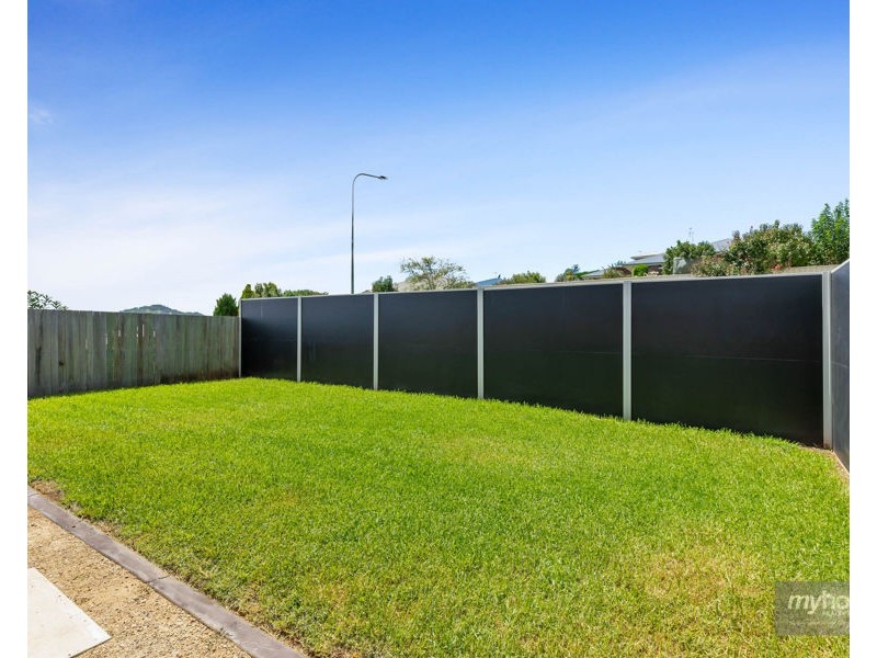 13 Jay Street, Westbrook QLD 4350