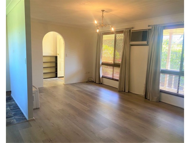 318 Greenwattle Street, Wilsonton Heights QLD 4350