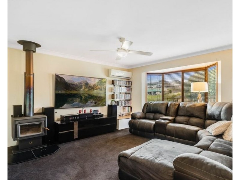 36 Catalina Drive, Wilsonton QLD 4350