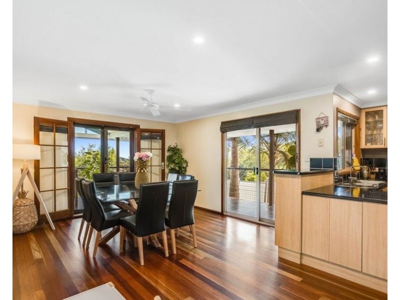 36 Catalina Drive, Wilsonton QLD 4350