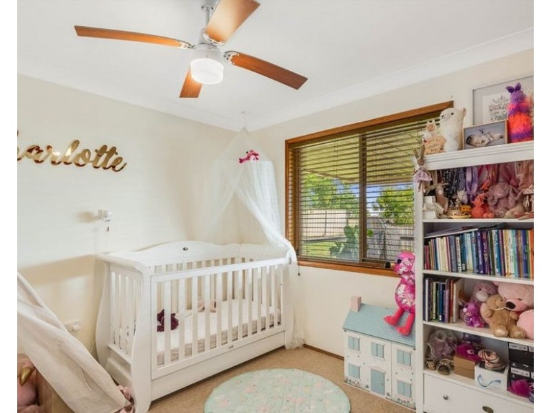 36 Catalina Drive, Wilsonton QLD 4350