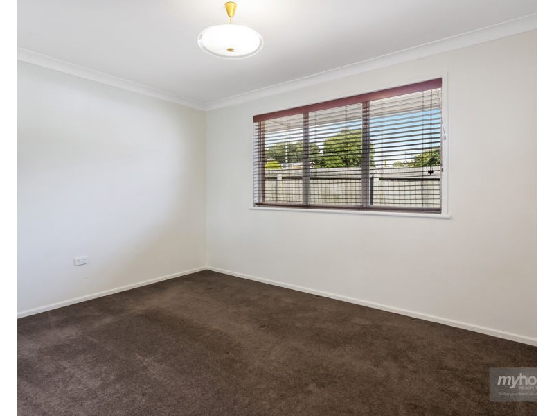 38 McNamara Street, Centenary Heights QLD 4350