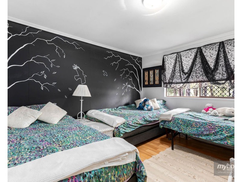 773 Murphys Creek Road, Upper Lockyer QLD 4352