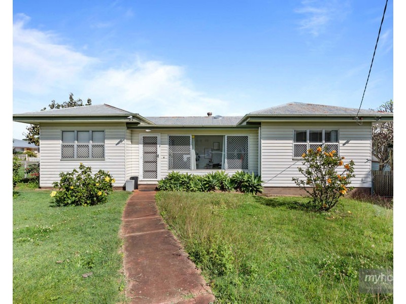 2 Lemnos Street, Harlaxton QLD 4350