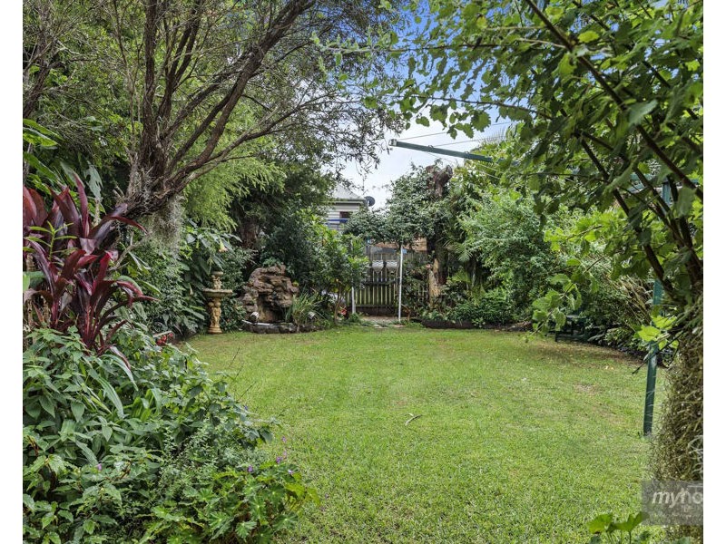 67 Geoffrey Street, Mount Lofty QLD 4350