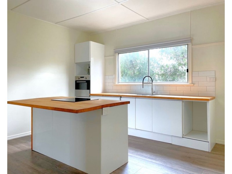 14 Link Street, North Toowoomba QLD 4350