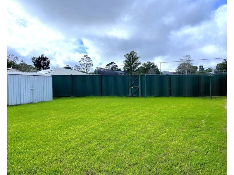 14 Link Street, North Toowoomba QLD 4350