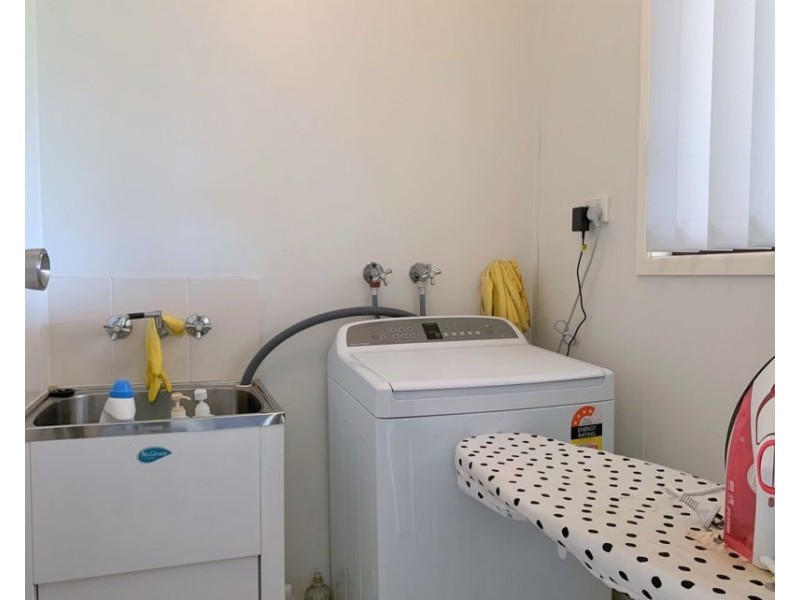 2/7 Zimmerle Street, Harristown QLD 4350