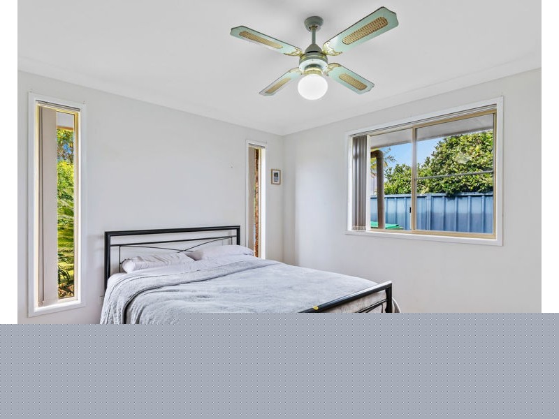 11 Blueberry Ash Court, Glenvale QLD 4350