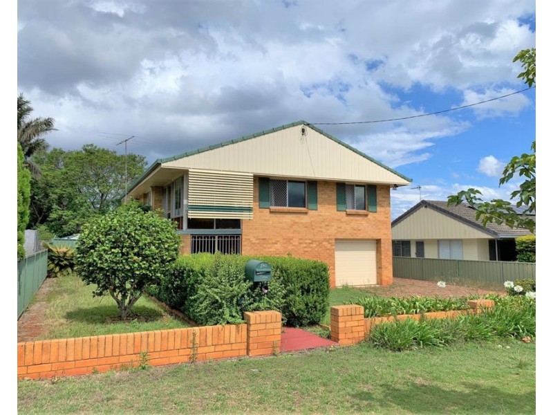 20 Tara Street, Wilsonton QLD 4350