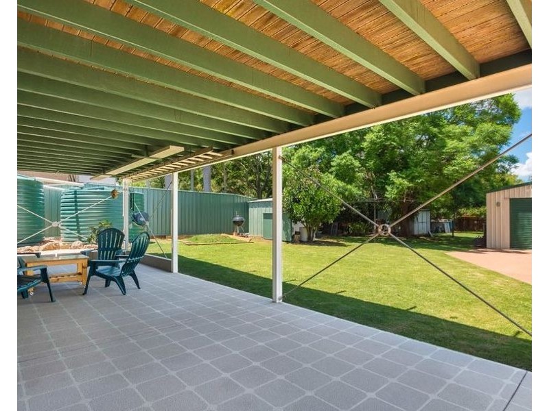 20 Tara Street, Wilsonton QLD 4350