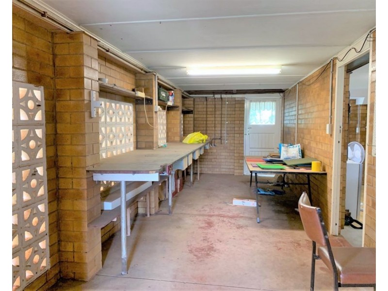 20 Tara Street, Wilsonton QLD 4350