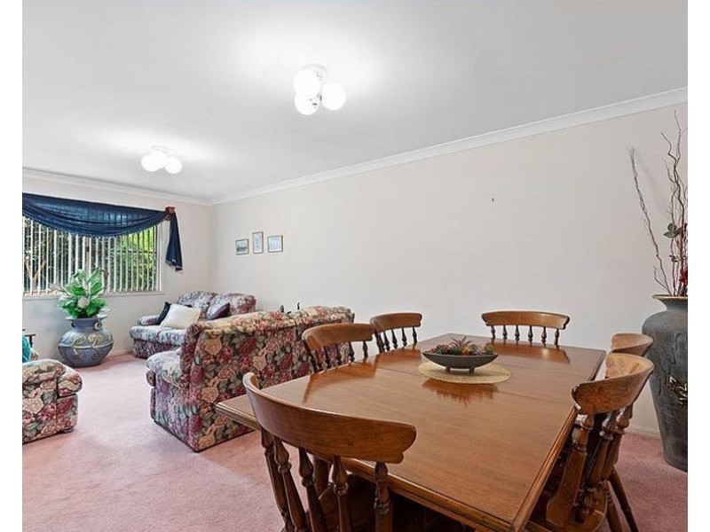 5 Edwin Court, Centenary Heights QLD 4350