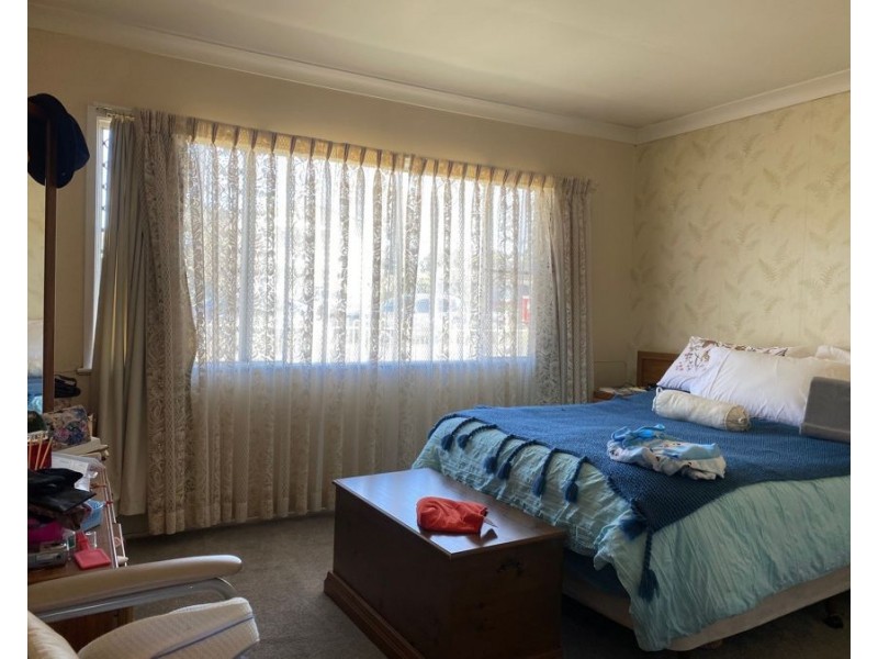 8 Klein Street, South Toowoomba QLD 4350