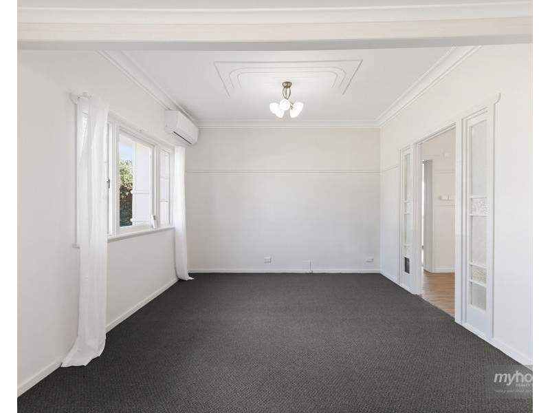 39 Dalmeny Street, Wilsonton QLD 4350