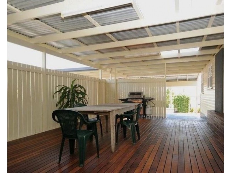 16 Webb Street, Rangeville QLD 4350