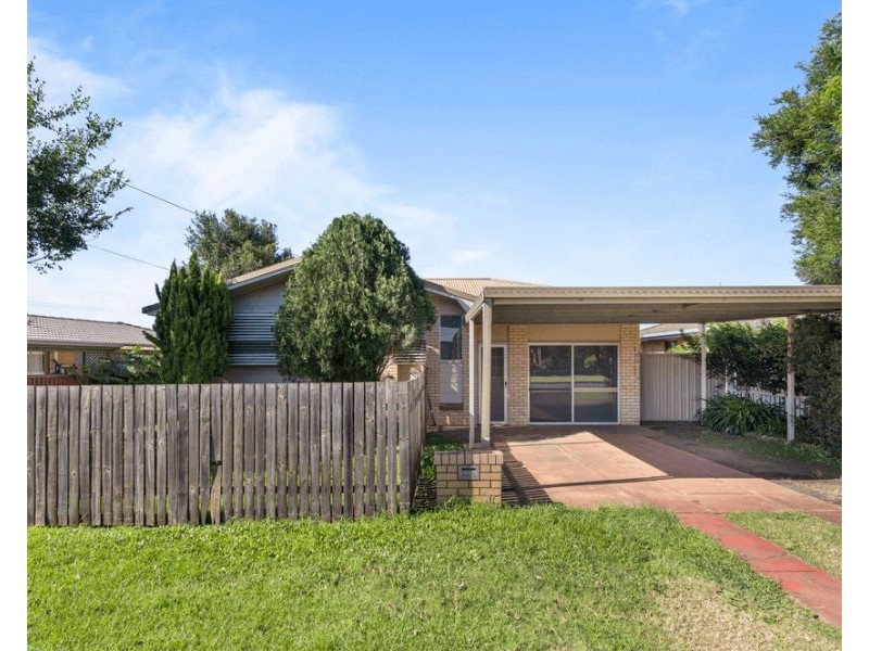4 Podd Street, Wilsonton QLD 4350