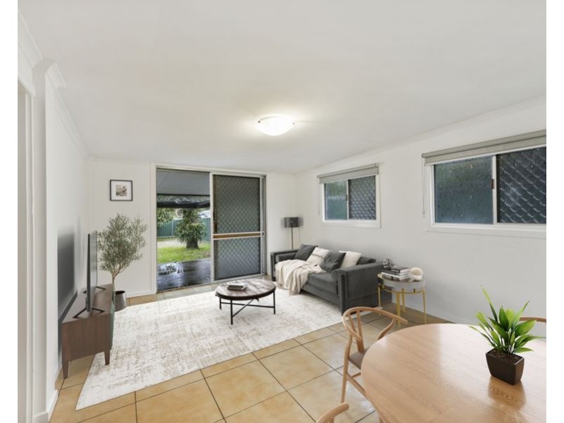 18 Rhyde Street, Mount Lofty QLD 4350