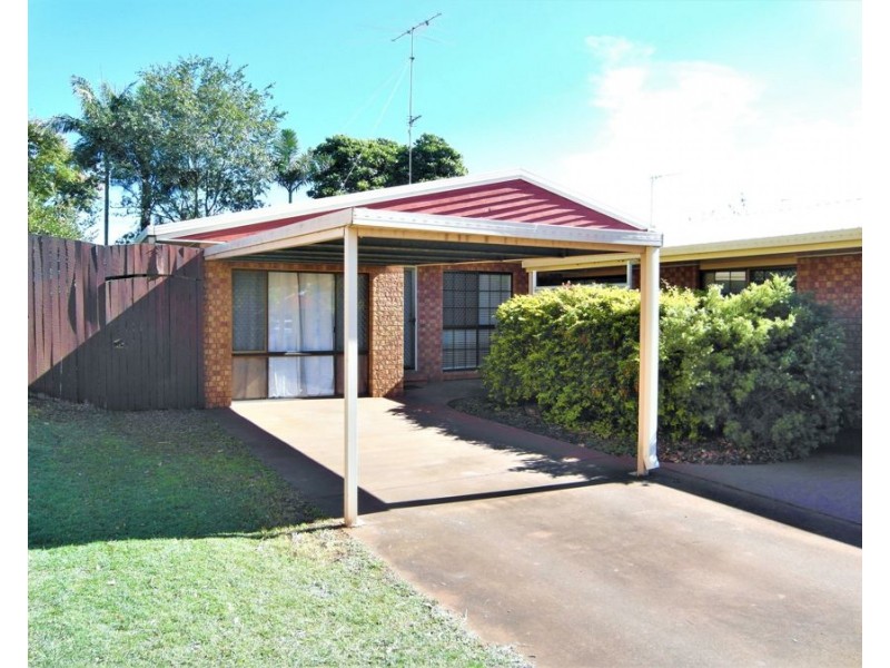 2/3 Sherry Street, Wilsonton Heights QLD 4350
