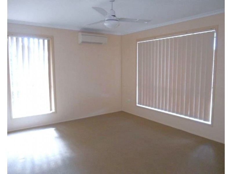 25 Emma Drive, Kearneys Spring QLD 4350
