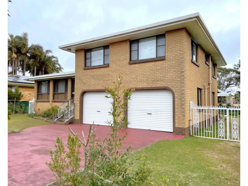 9 Winstanley Court, Newtown QLD 4350