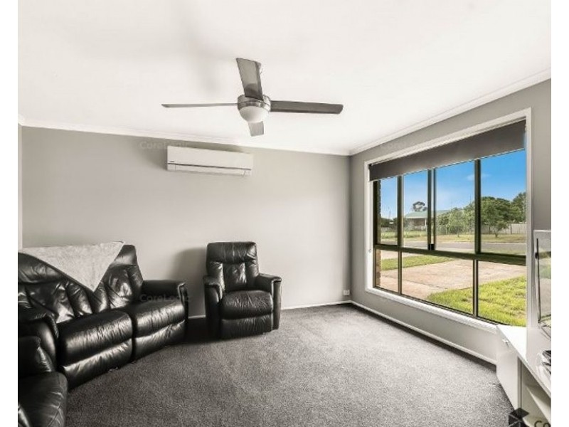 10 Balfour Street, Wyreema QLD 4352