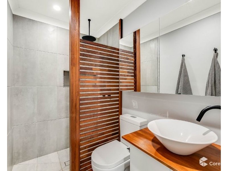 10 Balfour Street, Wyreema QLD 4352