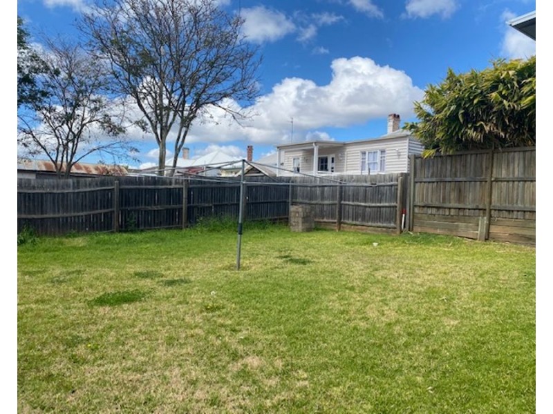 6 Tell Street, Toowoomba City QLD 4350