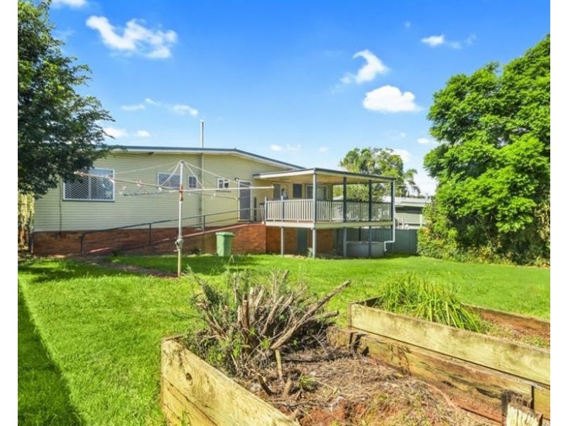 12 McNamara Street, Centenary Heights QLD 4350