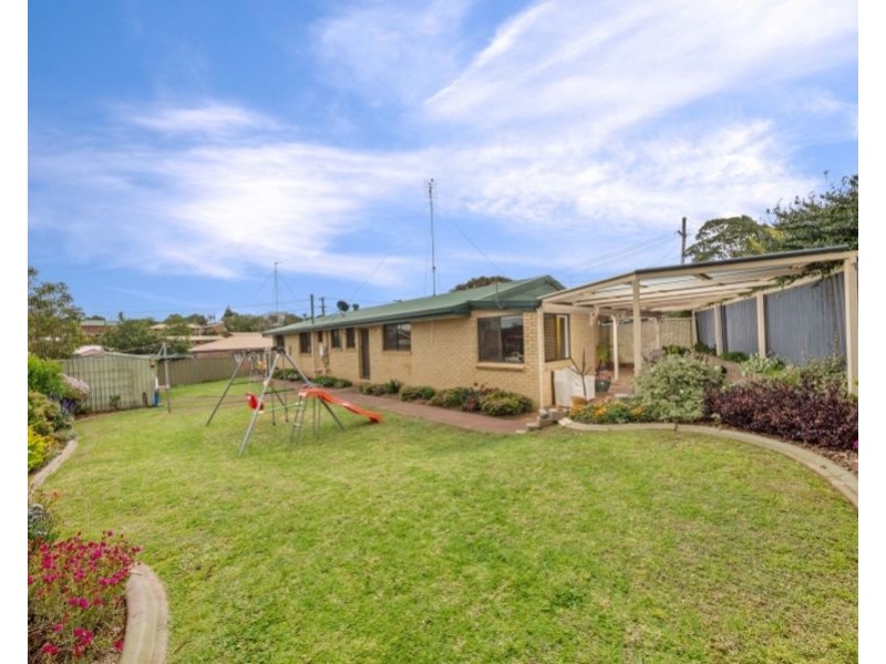 40 Hinkler Crescent, Wilsonton QLD 4350