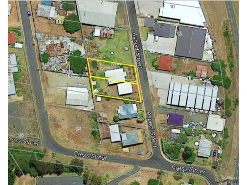 11 Aspect Street, North Toowoomba QLD 4350