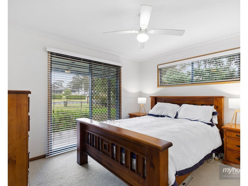 10 Holly Avenue, Highfields QLD 4352