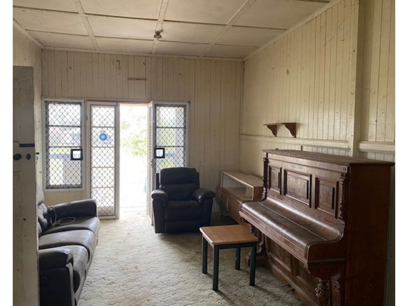 29 Seymours Road, Dalby QLD 4405