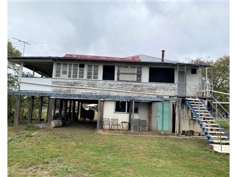 29 Seymours Road, Dalby QLD 4405