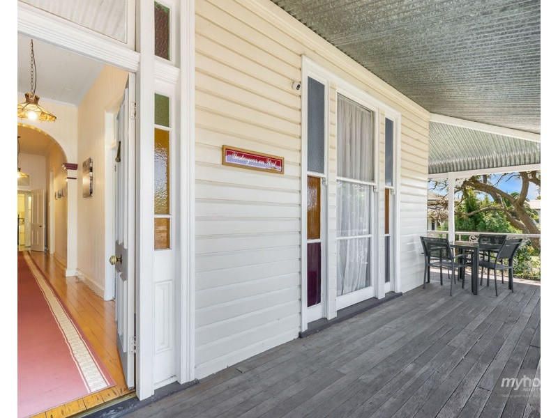 69 West Street, Newtown QLD 4350