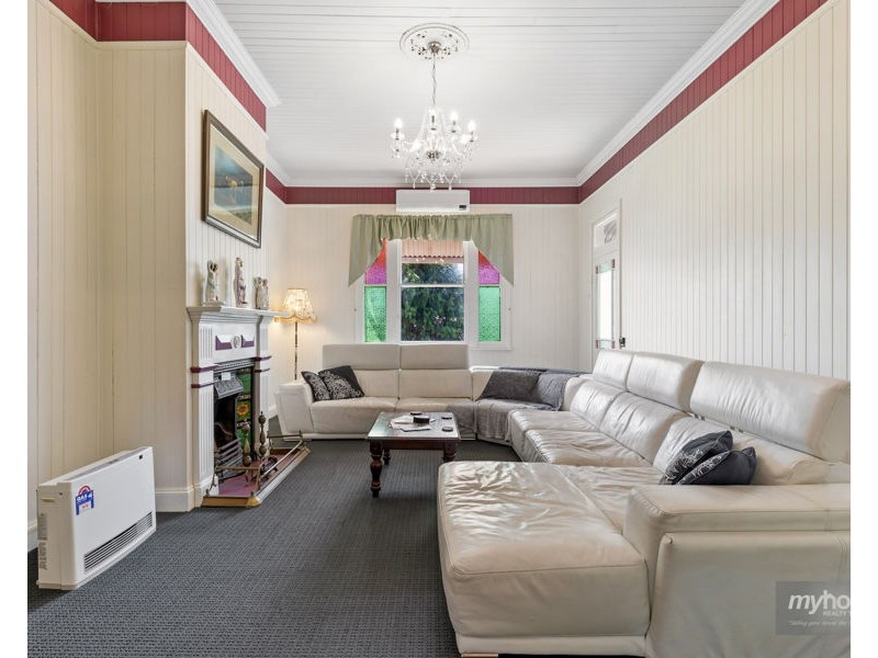 69 West Street, Newtown QLD 4350