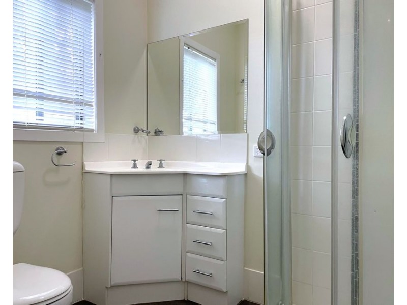 12 Hampshire Street, North Toowoomba QLD 4350
