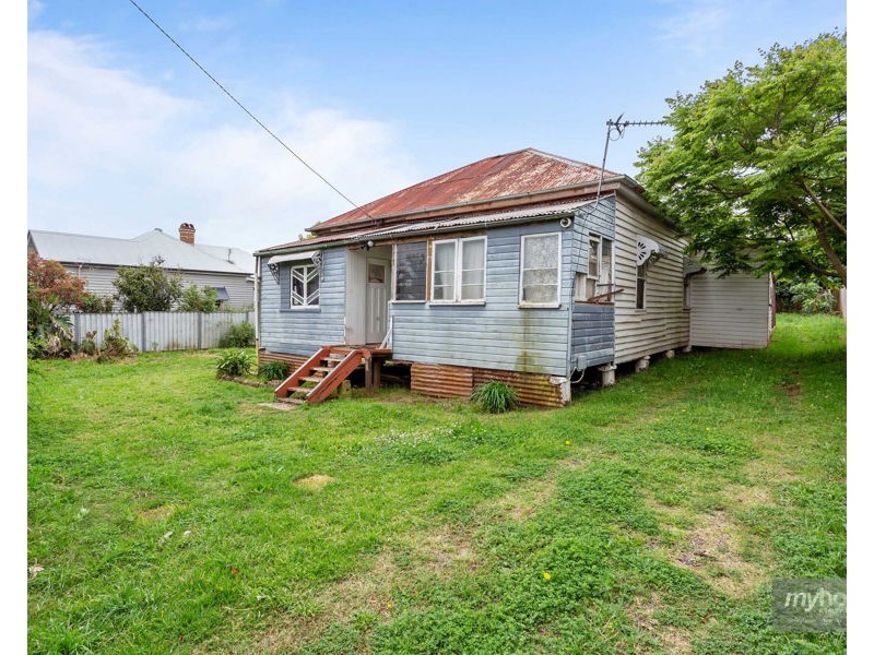 5 Walton Street, North Toowoomba QLD 4350