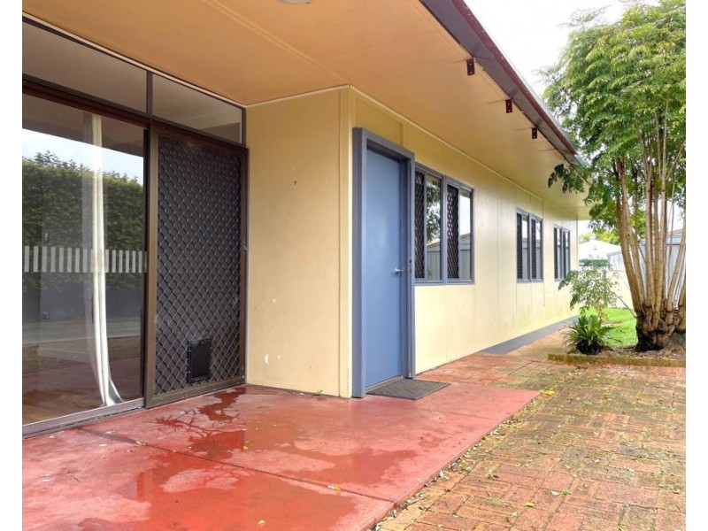 2 Tancred Avenue, Newtown QLD 4350